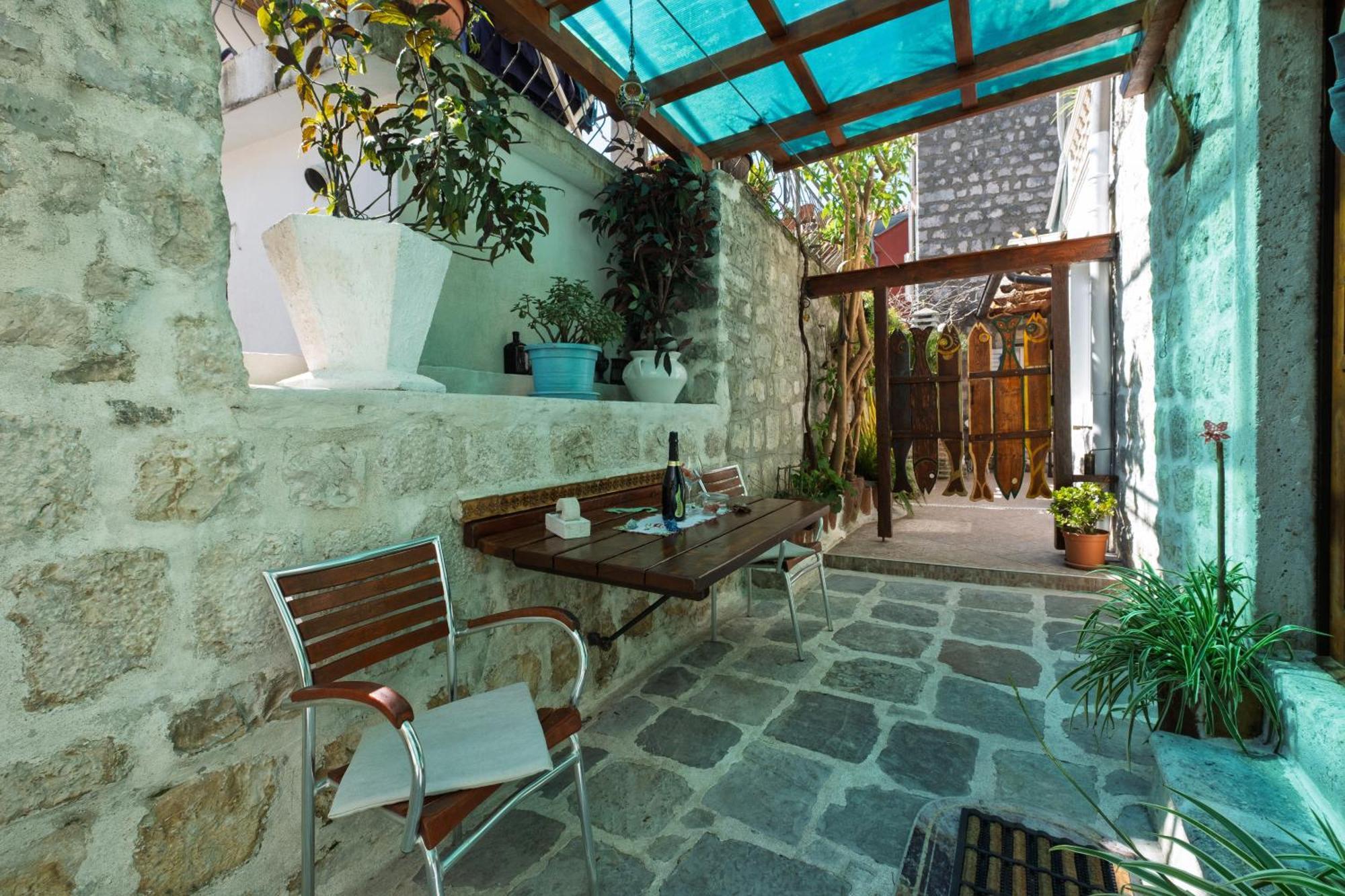 Bluemarine Rooms & Apartments Perast Exterior photo