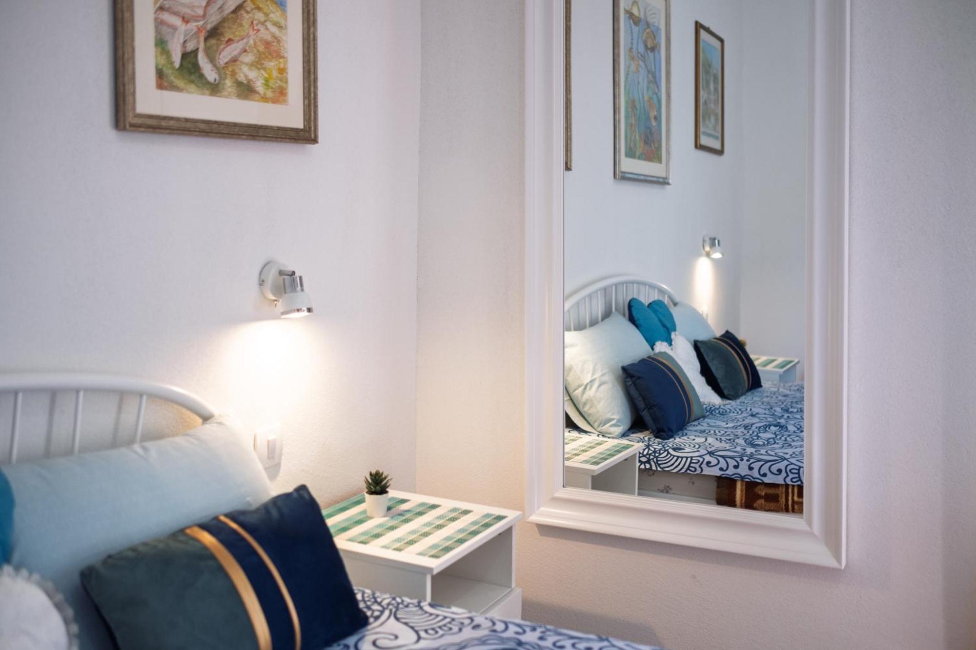 Bluemarine Rooms & Apartments Perast Exterior photo